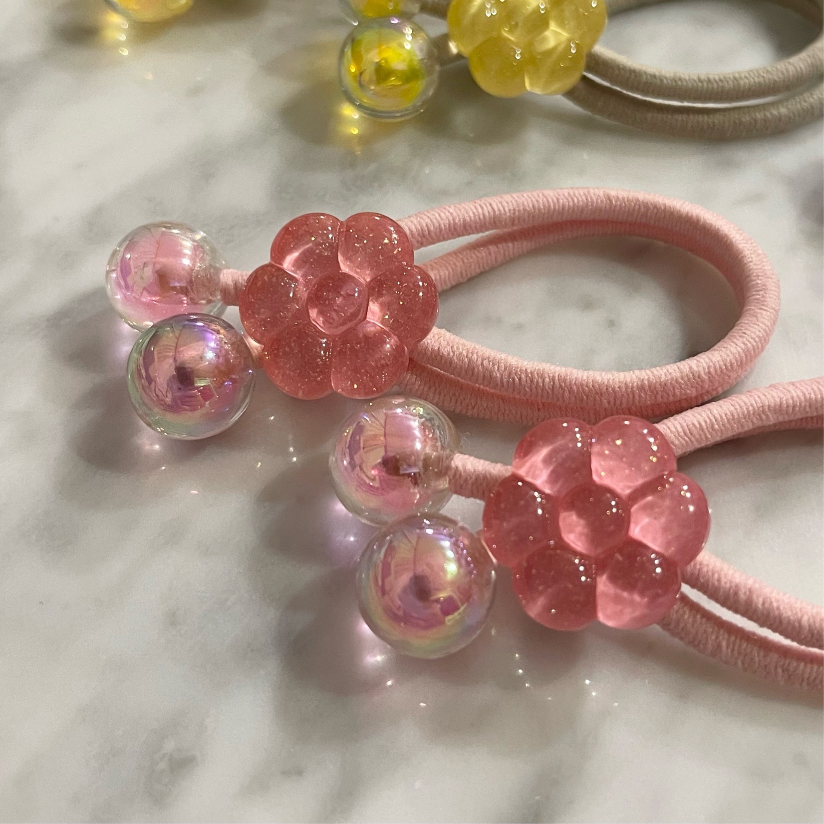 ひっぱるだけ グレープフラワー2本セット - ぷるゴムショップ公式